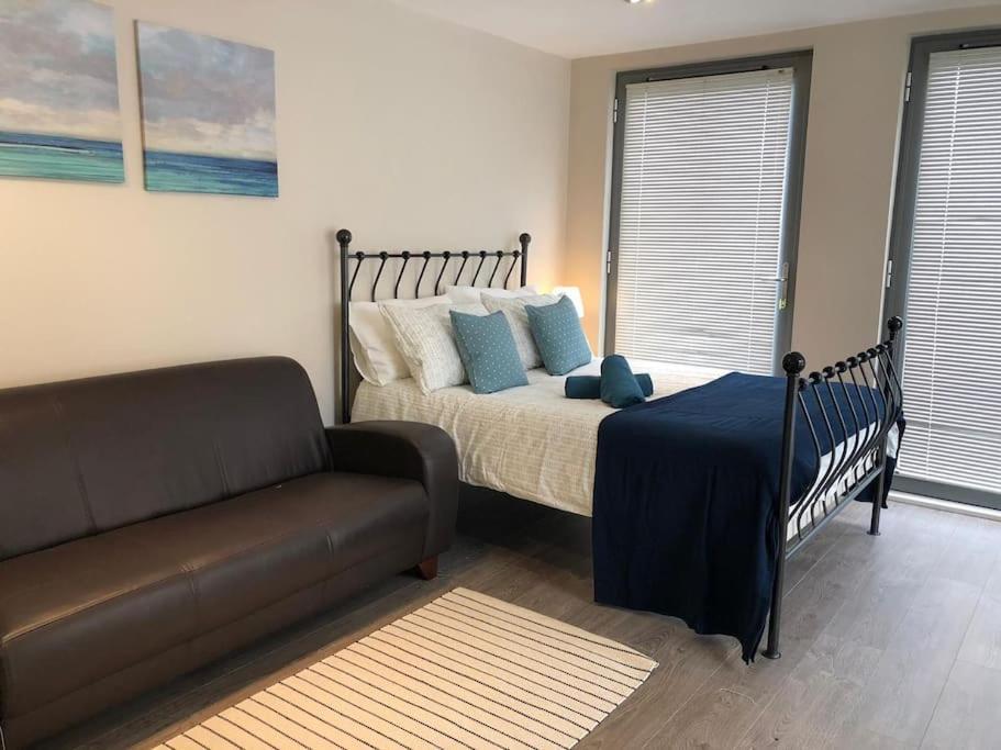 Studio Apartment Opposite Shoreditch Park Londra Esterno foto